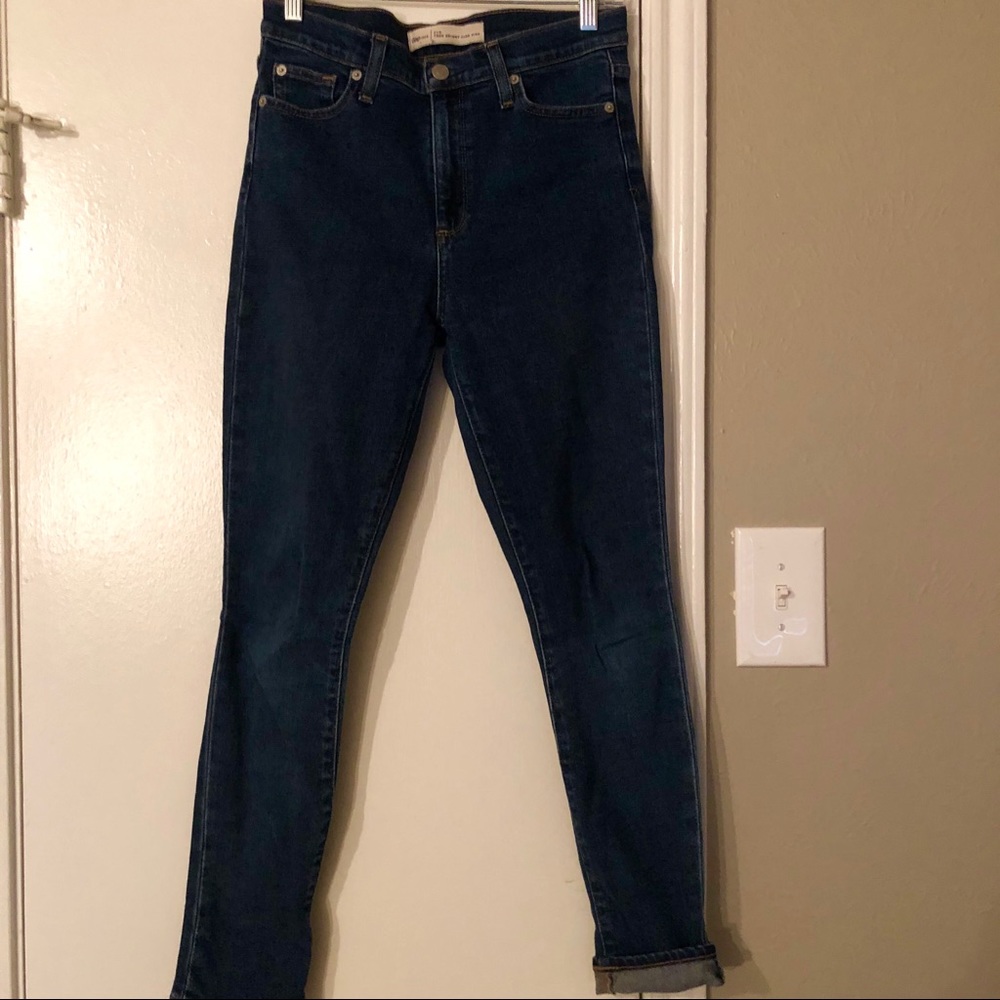 GAP True Skinny High Rise- High Waist Jean